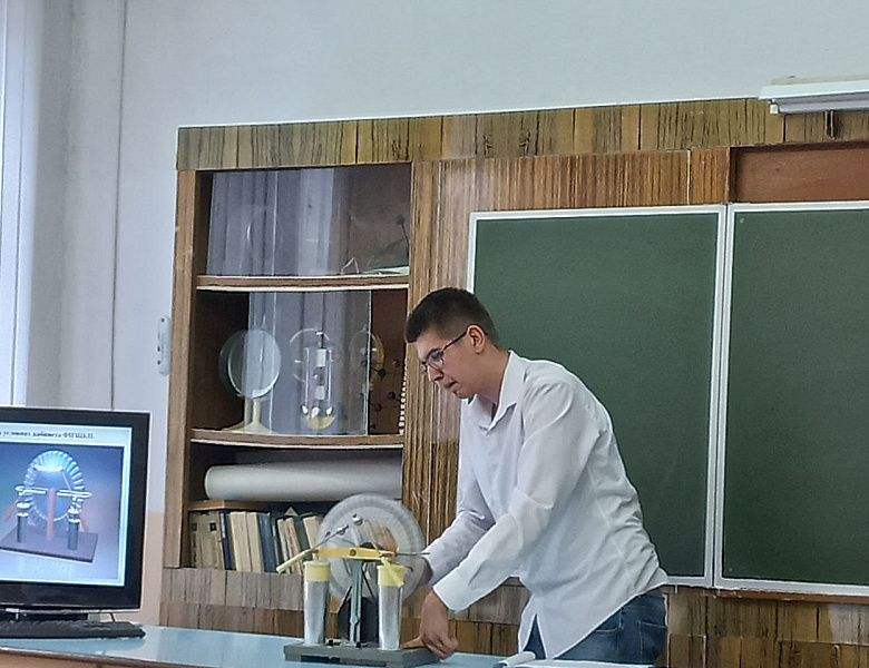 III Научно-практическая конференция  «Везде исследуйте всечасно, что есть велико и прекрасно»