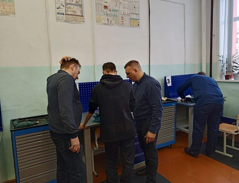 Окружной конкурс профессионального мастерства по компетенции «Слесарные работы»